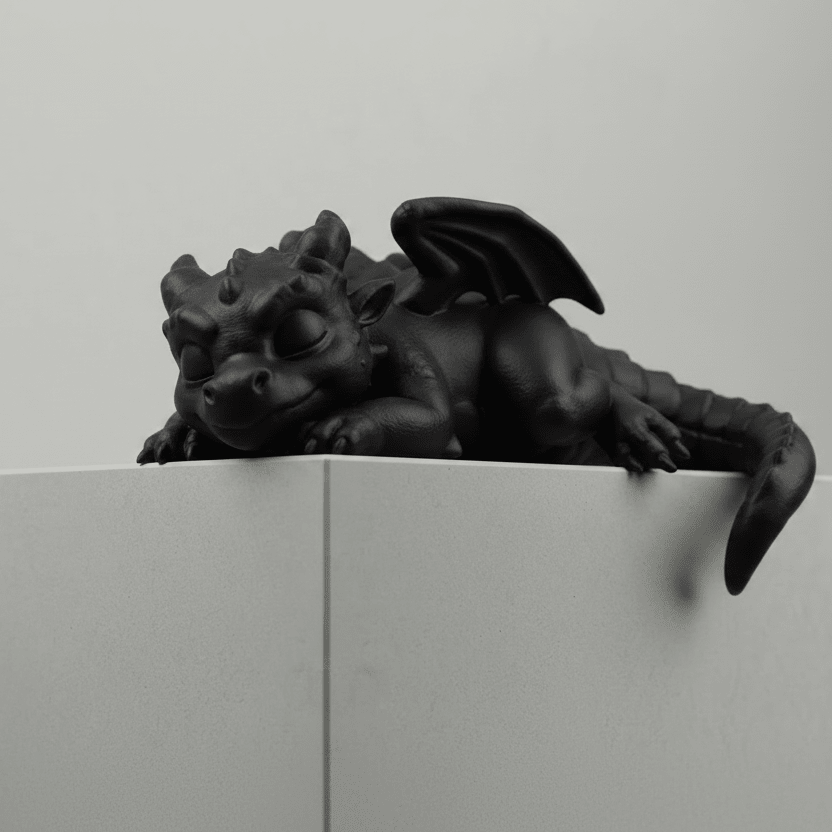 Sleeping Baby Dragon - Edge Sitter - Mini craftor